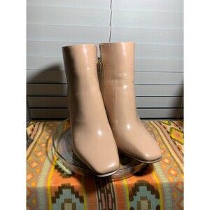 JLo (Jennifer Lopez) Josey Shiny Beige Pink 10M Block Heel Zip-up Ankle Boots